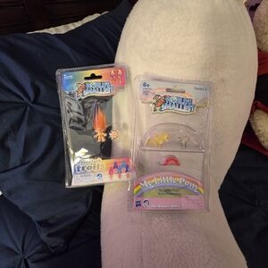 World's Smallest Bundle #4